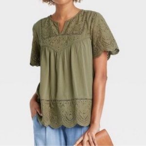 Knox rose embroidered lace boho olive green short sleeve blouse Sz large